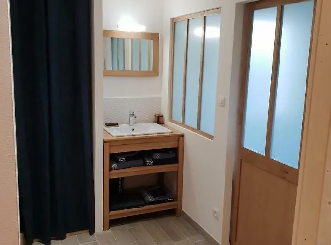 בית נופש Des Rigoles Le Faulq